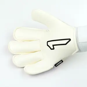 Goalkeeper gloves Rinat Nkam Prime image-2