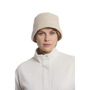 Woman hat Rino & Pelle Farina