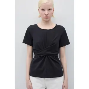 Women's T-shirt Rita Row Agustina image-1
