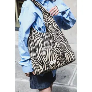Tote bag Rivedroite Richelieu image-3