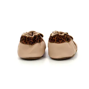 Girl's slippers Robeez Leo Mouse image-3