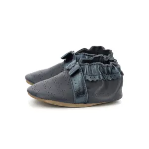 Baby girl slippers Robeez Happy Mood image-2