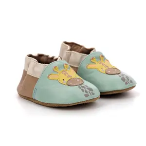 Baby Slippers Robeez Girafe Hug image-1