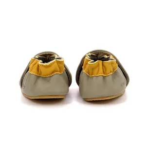 Baby boy slippers Robeez Tiger Nap image-2