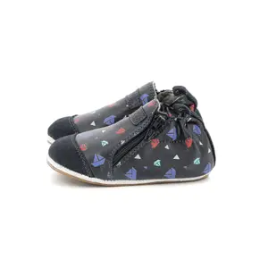 Baby boy slippers Robeez Multi Boat image-2