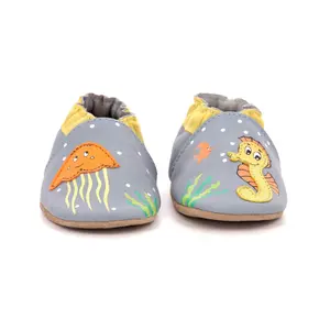 Baby boy slippers Robeez Seabed image-3