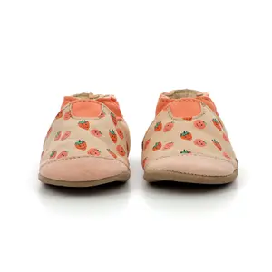 Baby girl slippers Robeez Sweet image-2