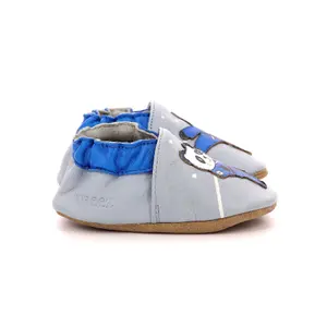 962060-10-5-chaussons-bebe-garcon-robeez-karate-panda-bleu