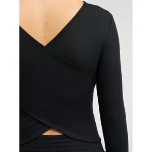 Women's Long Sleeve Cross-Back T-Shirt Roxy Rise & Vibe image-6
