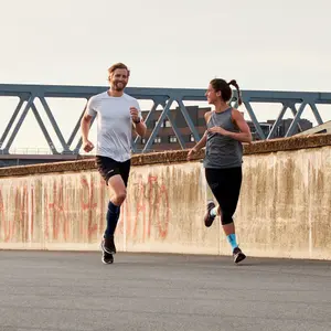 Calcetines de alta compresión CEP Compression 3.0 image-4