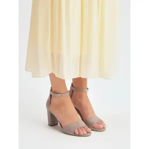 Women's sandals Ryłko Tara image-4