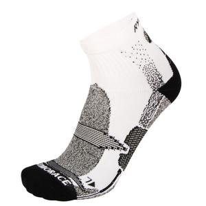 1020026-calcetines-para-correr-rywan-atmo-fondo-blanco