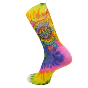18460023-ein-paar-socken-mit-berggeist-rywan-no-limit-graphik-flower-power-pink