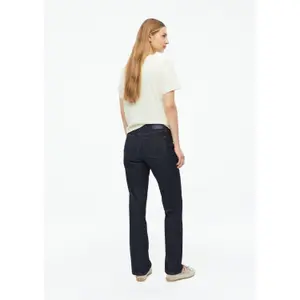 Jeans Regular coupe droite taille mi-haute jambe droite femme s.Oliver Karolin image-4