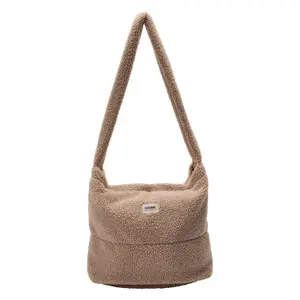 Women's Plush Cozy Shoulder Bag with Magnetic Closure s.Oliver image-0