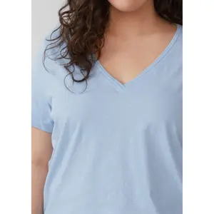 T-shirt από φλαμπούρ νήμα με V λαιμόκοψη γυναικείο s.Oliver image-1