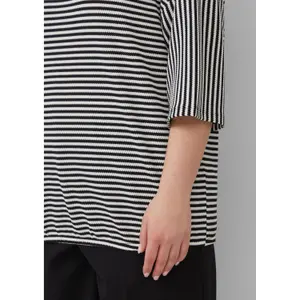 T-shirt με ρίγες και μανίκια 3/4, στυλ relaxed fit γυναικείο s.Oliver image-1
