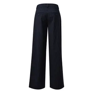 Hochwasserhose mit Falten und feinen Streifen für Damen s.Oliver image-1