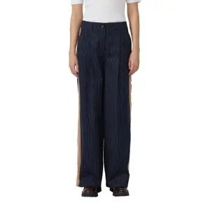 Hochwasserhose mit Falten und feinen Streifen für Damen s.Oliver image-2