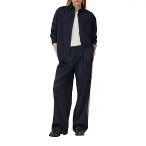 Hochwasserhose mit Falten und feinen Streifen für Damen s.Oliver image-6