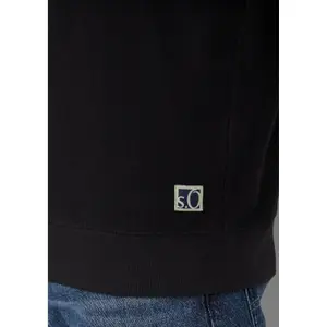 Pull Relaxed Fit με στρογγυλή λαιμόκοψη με λογότυπο patch s.Oliver image-3
