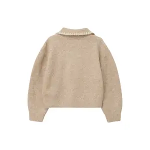 Pull με γιακά polo και κεντημένα λουλούδια για κορίτσι s.Oliver image-1
