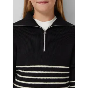 Weit geschnittenes Strickpulli mit hohem, zipbarem Kragen Mädchen s.Oliver image-5