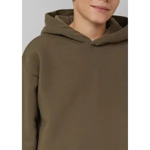 Oversize Bluza z kapturem z dużym nadrukiem na plecach i szczotkowanym wnętrzem dla dzieci s.Oliver image-5