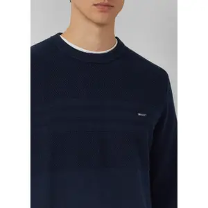 Flame Yarn Knit Pull Over with Round Neck s.Oliver image-3