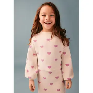 Pull court en maille corte amplia con motivo de corazones niña s.Oliver image-5