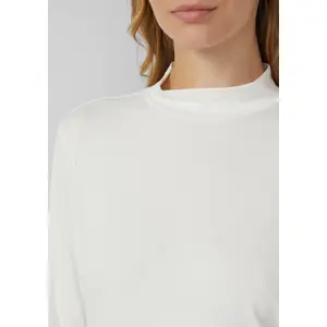 T-shirt in jersey a taglio slim con col alto donna s.Oliver image-3