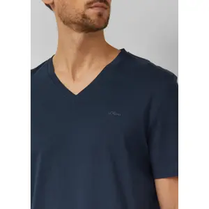 Κατα básica T-shirt με V λαιμόκοψη και εκτύπωση λογότυπου s.Oliver image-3