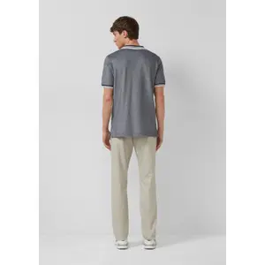 T-shirt από πικέ με γιακά polo και λεπτομέρεια λογότυπο s.Oliver image-4