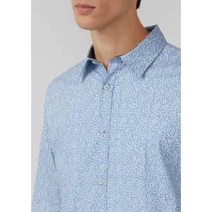 Chemise με εκτύπωση all-over και κουμπωτό γιακά s.Oliver image-3