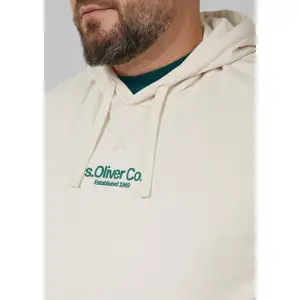 Sweatshirt à capuche avec imprimé mousse et détail logo s.Oliver image-3
