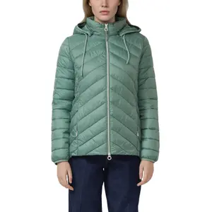 Doudoune à capuche outdoor amovible à la coupe Slim Fit femme s.Oliver image-2