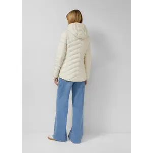 Doudoune à capuche outdoor amovible à la coupe Slim Fit femme s.Oliver image-4