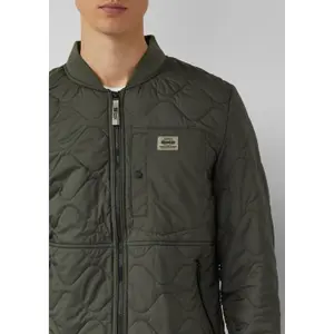 Gewatteerde outdoorjack met mesh kraag en ribgebreide randen s.Oliver image-3