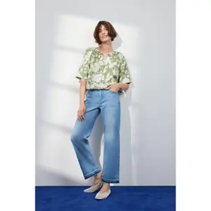 Hosen Kurz Regular Fit Gerade Bein mit Kordelzug Damen s.Oliver Karolin image-2