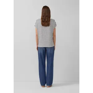 Τ-shirt με εκτύπωση all-over σε χαλαρή γραμμή γυναίκες s.Oliver image-2