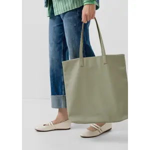 Women's Faux Leather Tote Shoulder Bag with Embossed Logo and Short Handles s.Oliver image-4