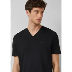 T-shirt από ζέρσεϊ με V λαιμόκοψη και εκτύπωση λογότυπου s.Oliver image-3