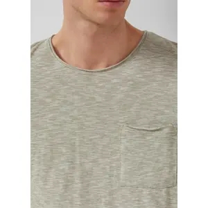 T-shirt i bomullsjersey med bröstficka och rund hals s.Oliver image-3