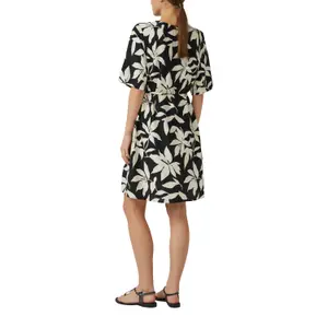 Kleid aus gemischter Viskose mit Allover-Print und Stoffgürtel Damen s.Oliver image-5