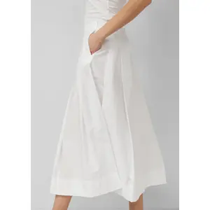 Hochgeschnittene Popeline Baumwollhose mit seitlichen Taschen für Damen s.Oliver image-3