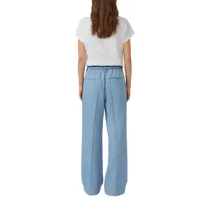 Jeans Weite Beinform Regelmäßiger Schnitt Hohe Taille Damen s.Oliver Suri image-5