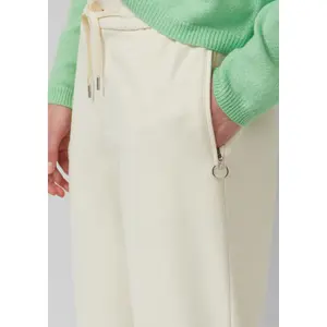Hose im entspannten Schnitt mit schmalem Bein und elastischem Bund für Damen s.Oliver image-3
