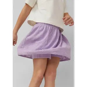 Struktureret nederdel med indbygget shorts til piger s.Oliver image-5
