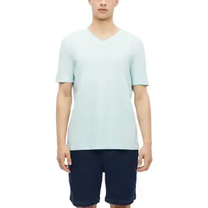 T-shirt μαλακό με V λαιμόκοψη από βαμβακερό jersey με λεπτομέρεια λογότυπου s.Oliver image-2