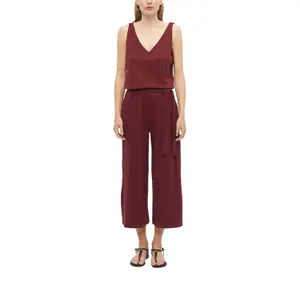 Αμάνικτη φόρμα από μαλακό interlock jersey με ζώνη για γυναίκες s.Oliver image-2